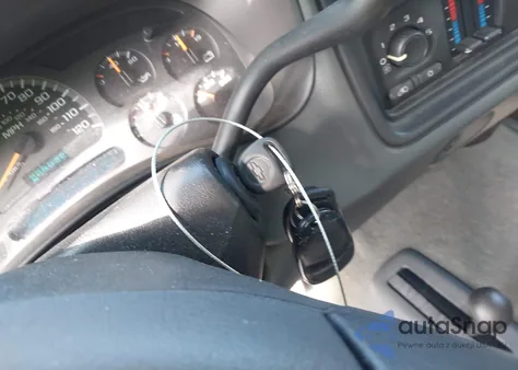 2004 Chevrolet Silverado 1500 Ls from USA, damaged, VIN 2GCEK19T741353476